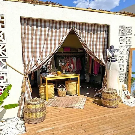 Sea Hotel